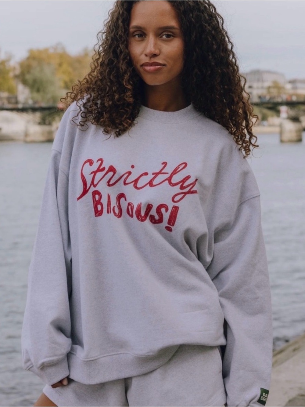 NWT!!! Daily Drills OVERSIZED FLEECE BISOUS! CREW SWEATSHIRT- sold out!!